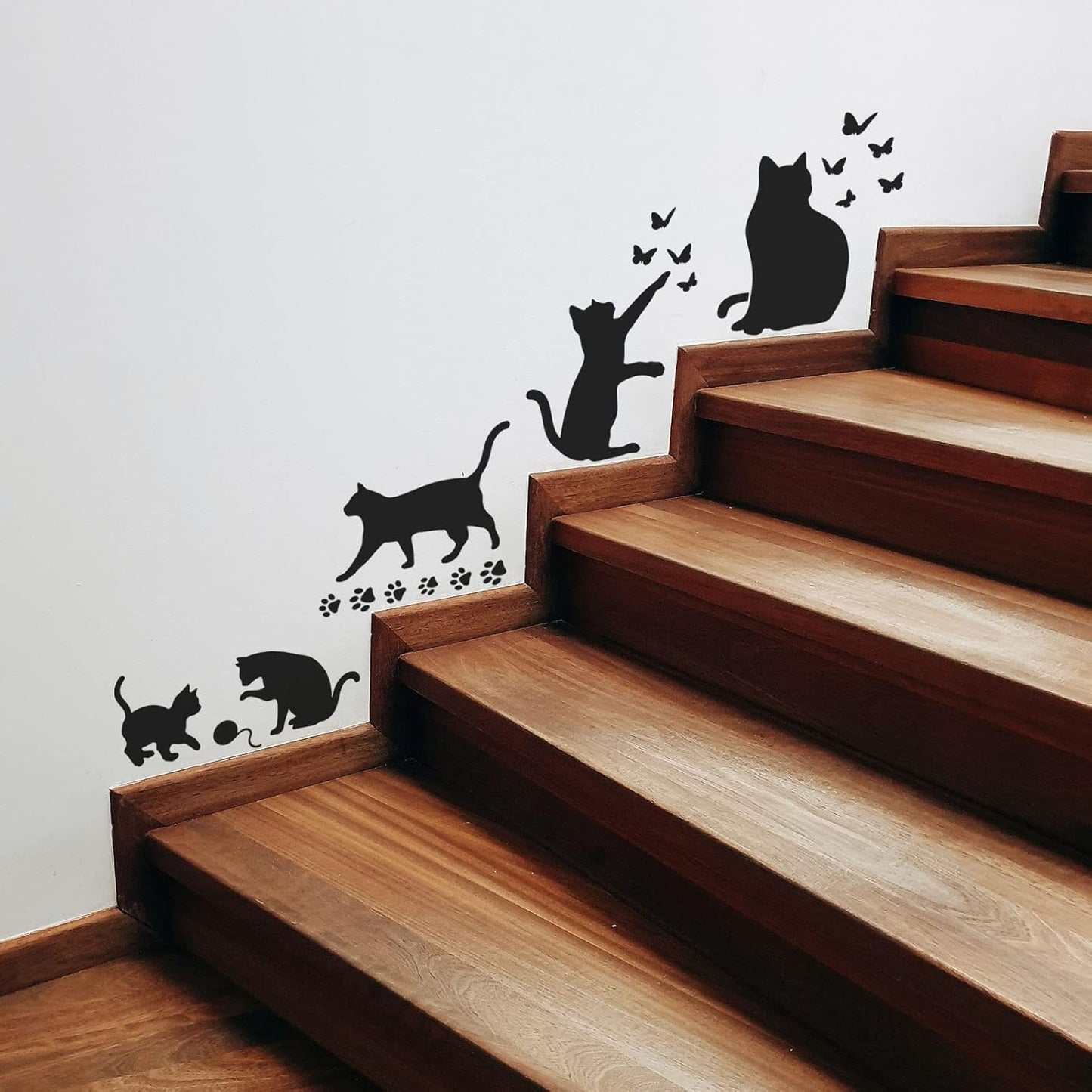 14x13cm cats + 10 festive stencils